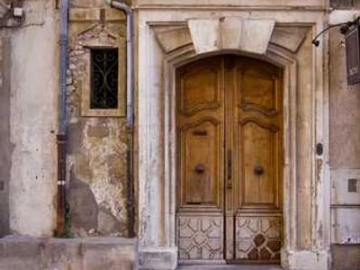 
        In the Gulf, Ukraine flaunts its skill at intercepting drones
      