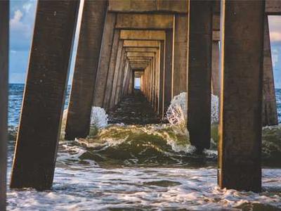 
        Blighty newsletter: What next for the Chagos deal?
      