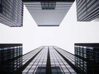 Ask a Climate Therapist: How do I deal with friends and family who won’t stop polluting?