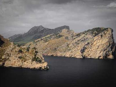 Dictionary of the Oldest Written Language–It Took 90 Years to Complete, and It’s Now Free Online