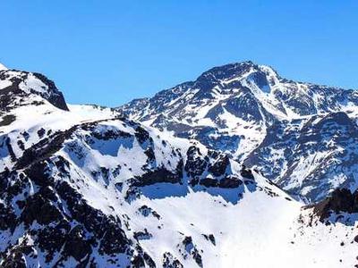 Trevor Noah Explains How Kintsugi, the Japanese Art of Repairing Pottery, Helped Him Overcome Life’s Tragedies