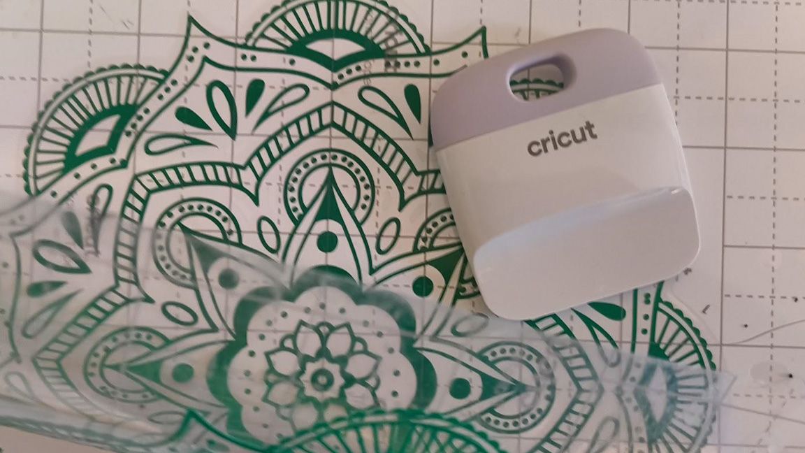  Mastering Transfer Tape: how to make every Cricut project look professional 